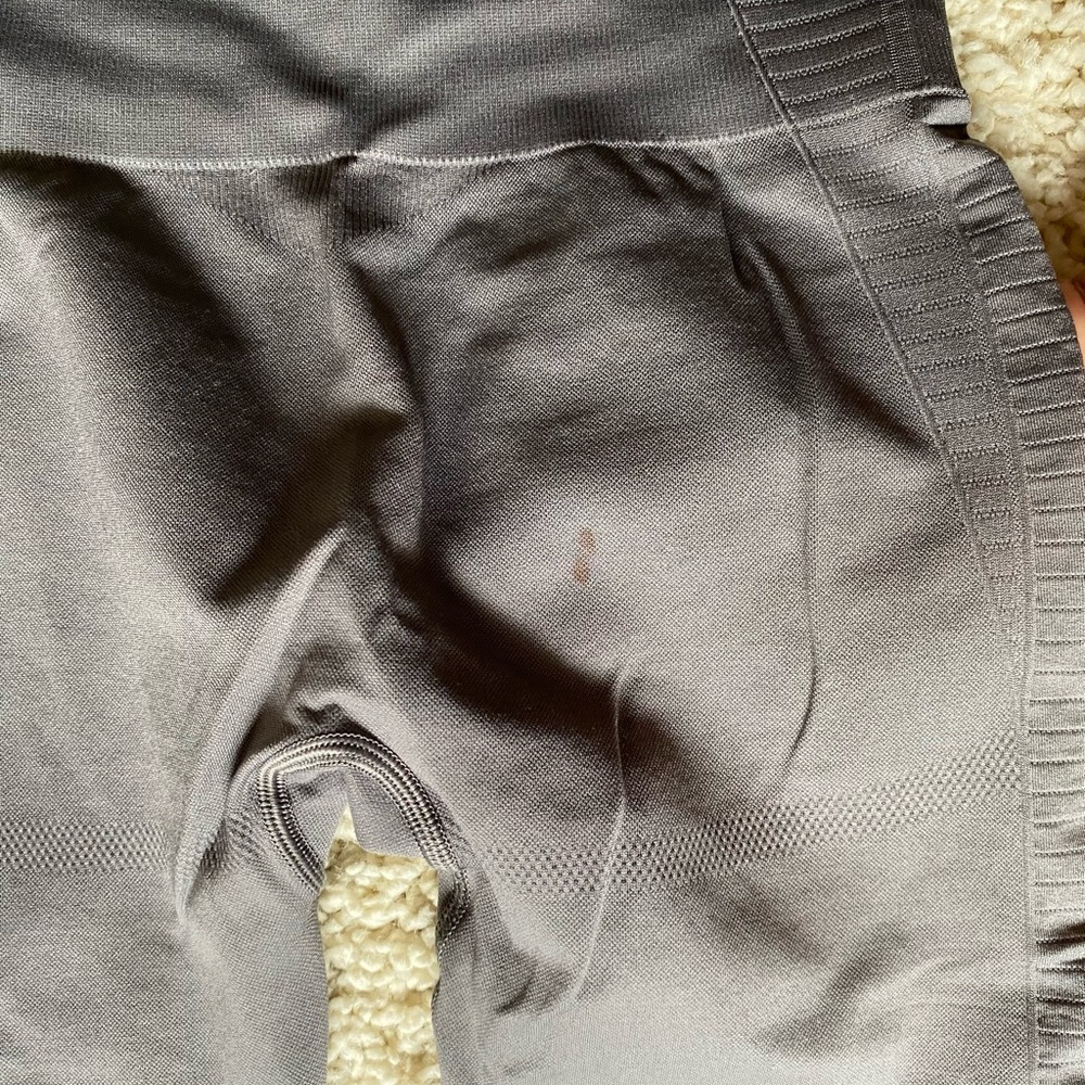 Gymshark Energy Seamless Capri Leggings - Picture 3 of 3